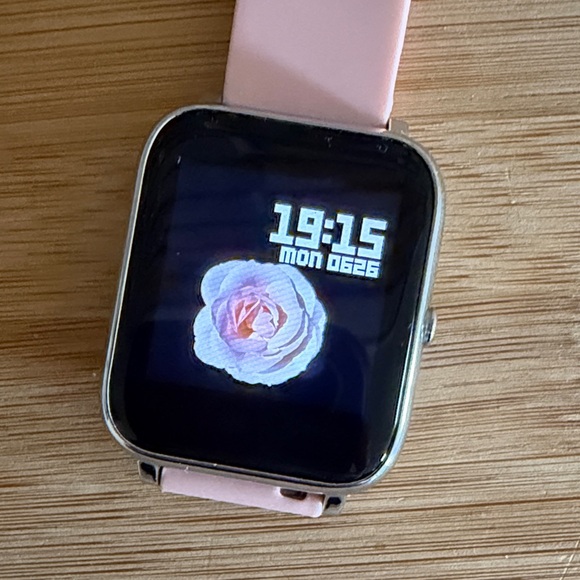 Amazon Pink Smartwatch - Picture 1 of 4